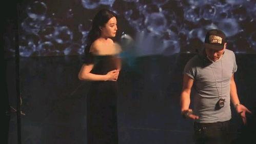 深夜大秀 在线视频,在线视频盛宴背后的精彩瞬间