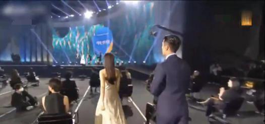 深夜大秀 在线视频,在线视频盛宴背后的精彩瞬间