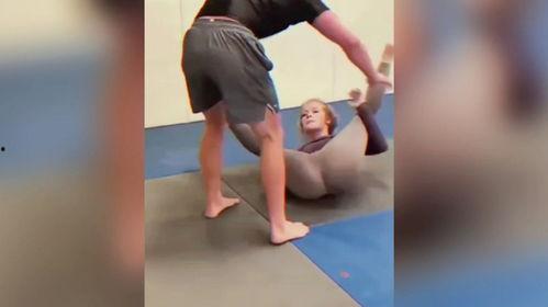 男女混合在线视频,男女混合在线视频的精彩瞬间