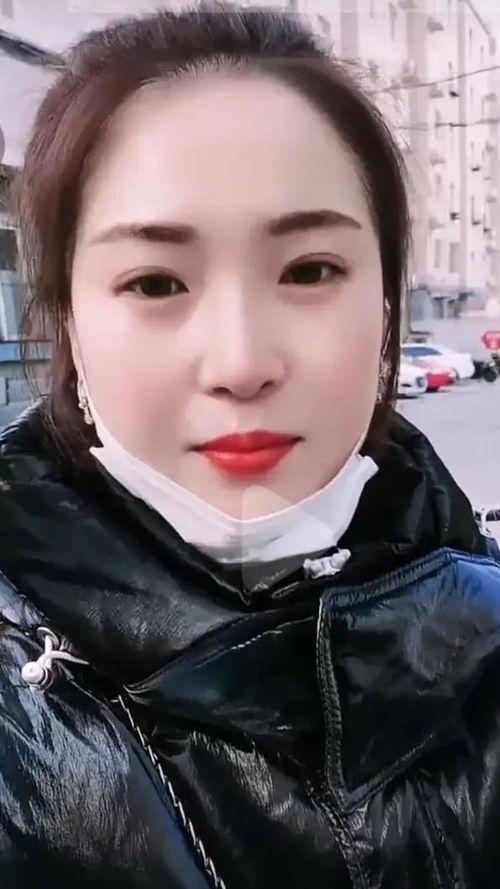 漂亮的舅妈在线视频播放,在线视频展现迷人魅力