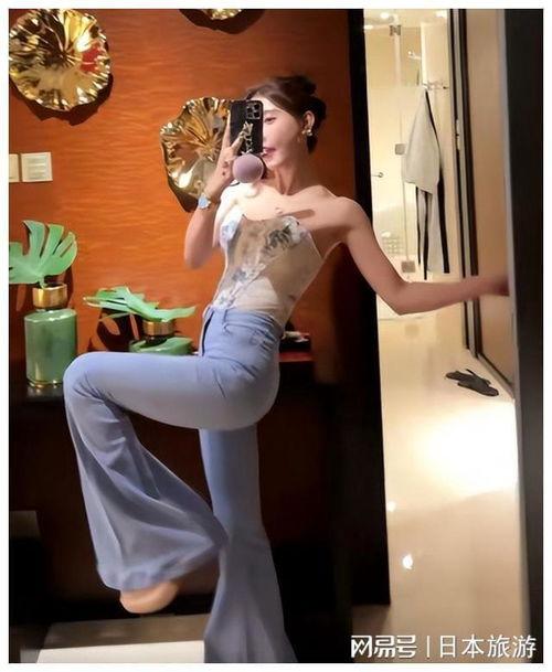 走光弯腰在线视频播放,网络热传视频引发热议  第2张