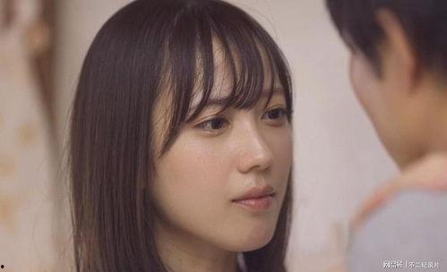 结城溜美奈手机在线视频,揭秘校园女神的青春魅力  第2张