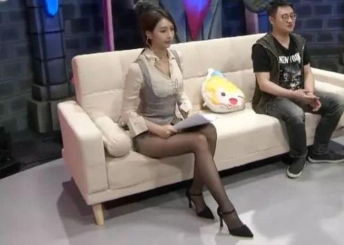 自拍丝袜高跟在线视频